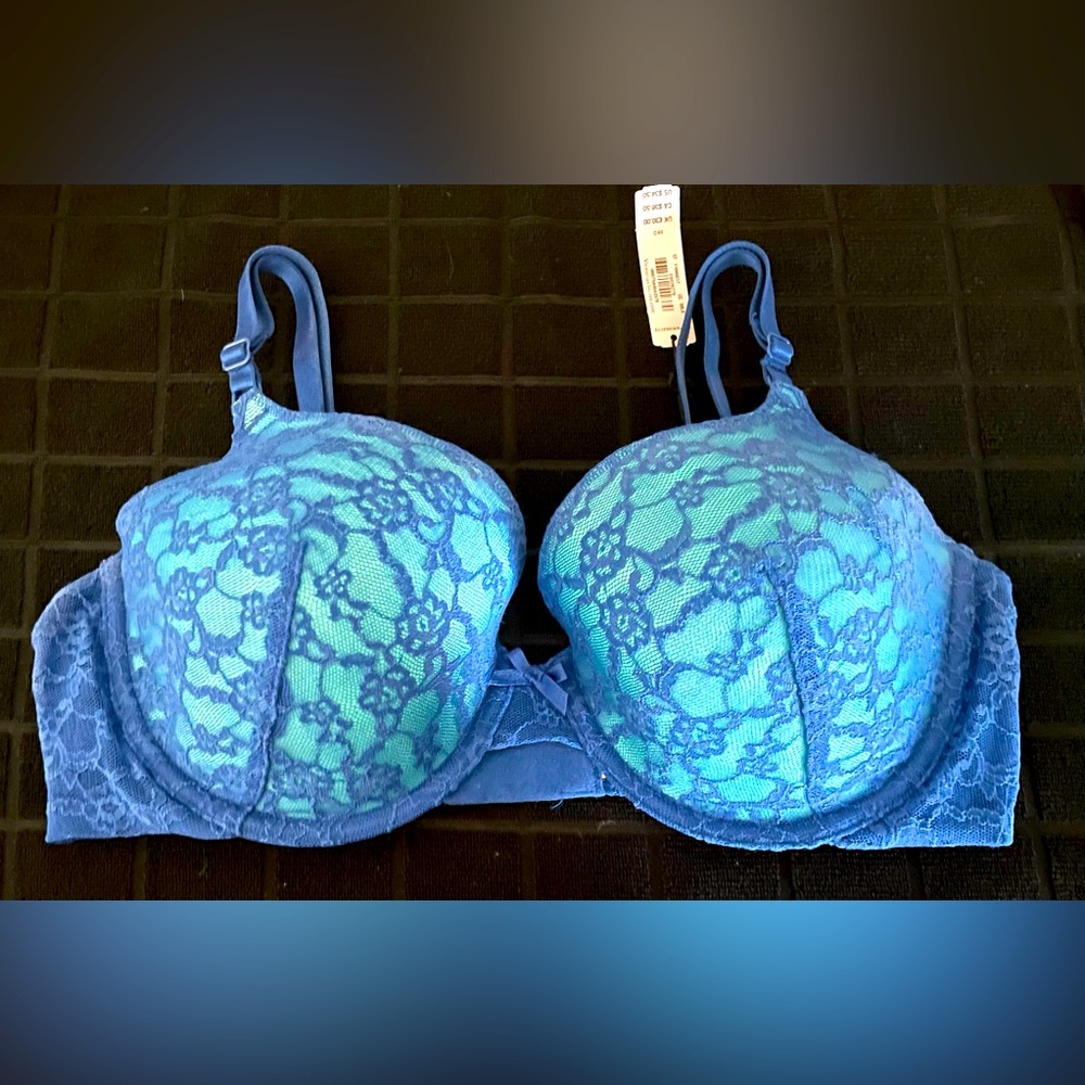 Victoria’s Secret Bra NWT